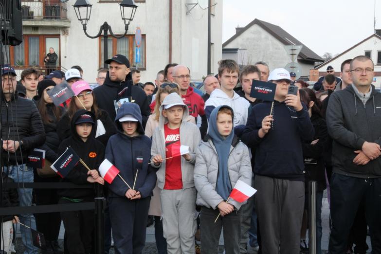 Mentzen w Rykach - punktowanie rządzących  i sprzeciw wobec migracji